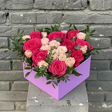 Цветочная композиция из Розы в коробке в Октябрьском Оренбургская область