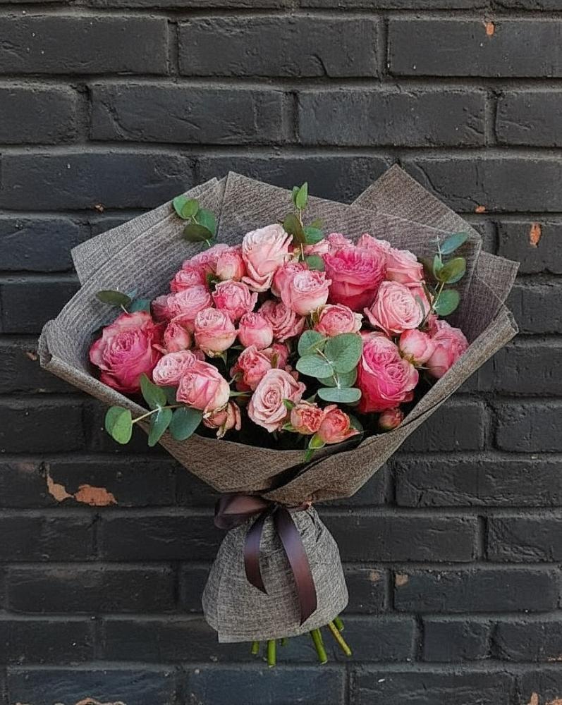 Букет цветов из: Розы в Октябрьском Оренбургская область