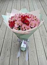 Букет цветов из:  Альстромерии в Октябрьском Оренбургская область