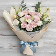 Букет цветов из:  Лизиантусы #REPLACE_PRED# Октябрьском Оренбургская область