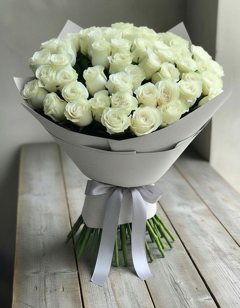 Букет 35 Белых роз в Октябрьском Оренбургская область