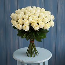 Букет 51 Белая роза Эдлесс Лав в Октябрьском Оренбургская область