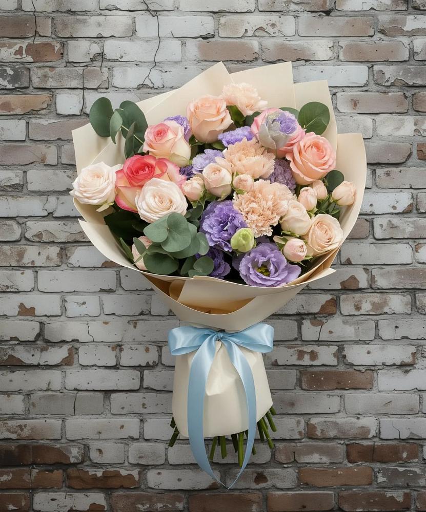 Букет цветов из: Розы, Лизиантусы и Гвоздики в Октябрьском Оренбургская область