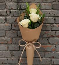 Букет цветов из:  Розы в Октябрьском Оренбургская область