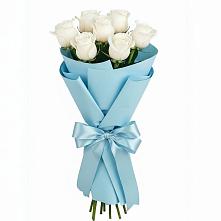 Букет 7 белых роз Проуд в Октябрьском Оренбургская область