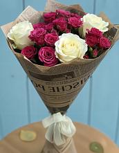 Букет цветов из:  Розы в Октябрьском Оренбургская область