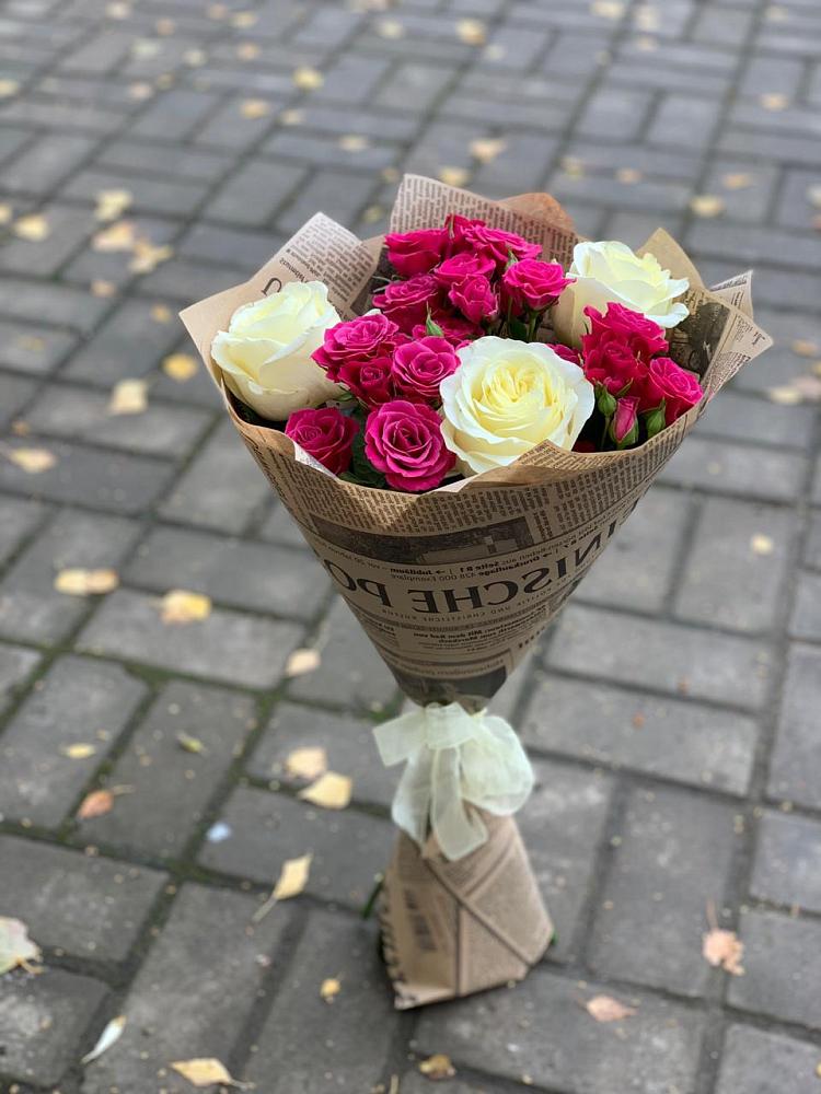 Букет цветов из: Розы в Октябрьском Оренбургская область