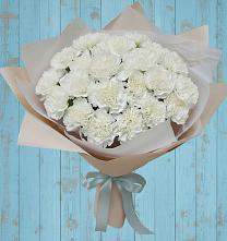 Букет цветов из:  Гвоздики в Октябрьском Оренбургская область